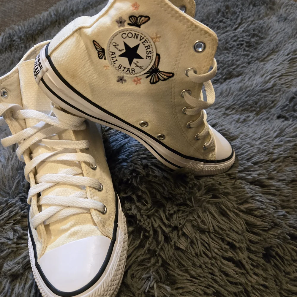 Converse Chuck Taylor Kids High-Top Sneakers with Butterfly Design